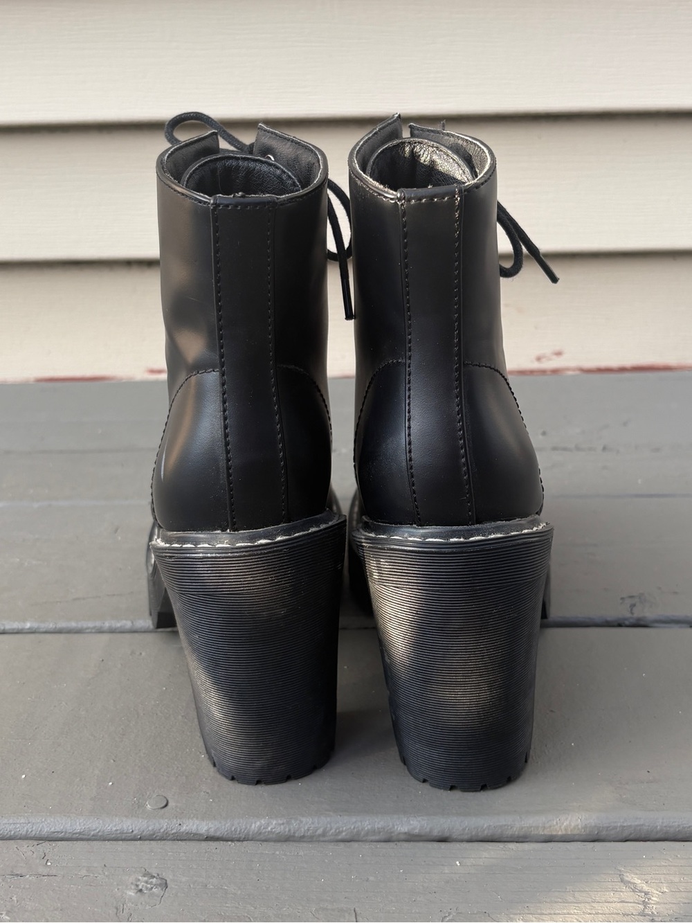 Madden Girl Archie Heel Boots Black Excellent Condition Brand New Lace Up - Picture 2 of 6